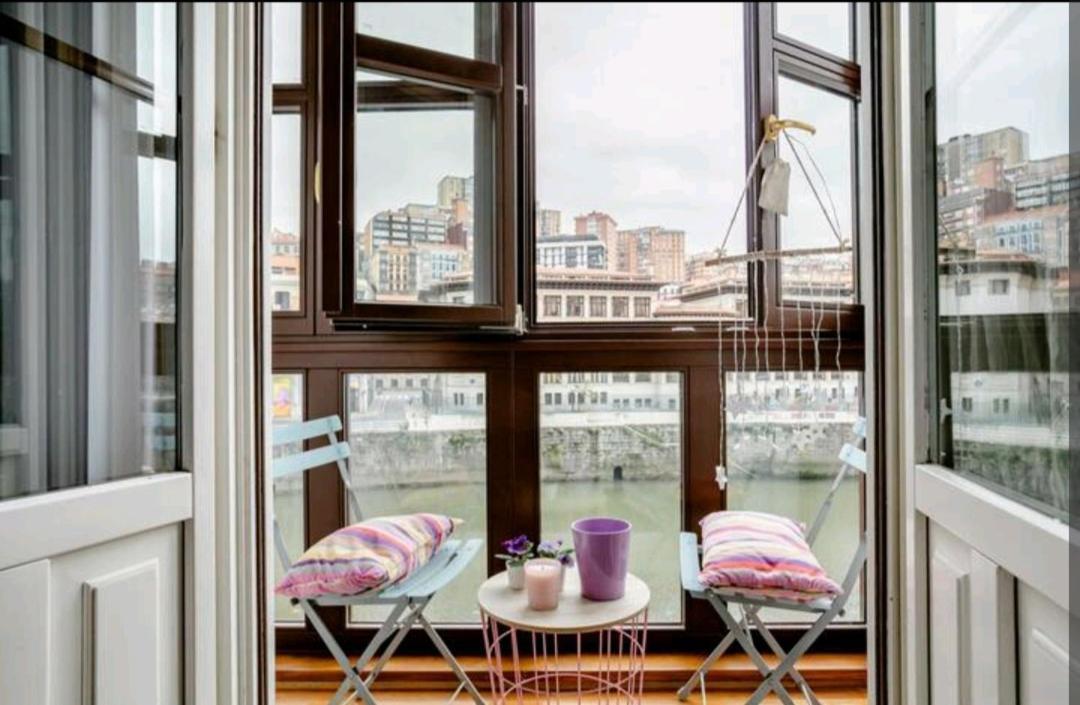 Nuestro Refugio - Casco Viejo Con Wifi Y Parking Gratuito- Leilighet Bilbao Eksteriør bilde